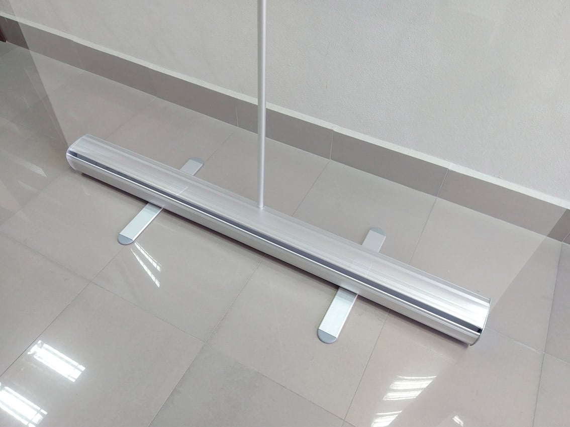 Virusbescherming Banner Displaysign Transparante Rolbanner 150x200 Cm – Spuugbescherming, Scheidingswand, Hygiënebescherming Voor Kantoor En Winkel Nies- En Hoestbescherming